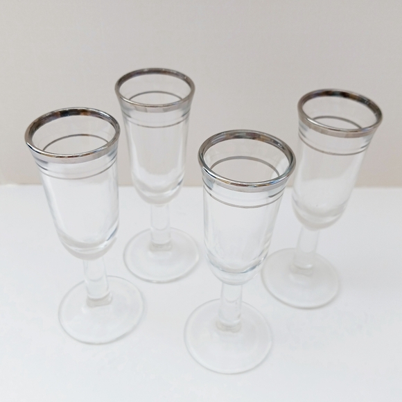 Mid-Century JAVIT "Young Love" Pattern Cordial Glasses Set Of 4 Vtg Platinum Bar - Picture 1 of 3